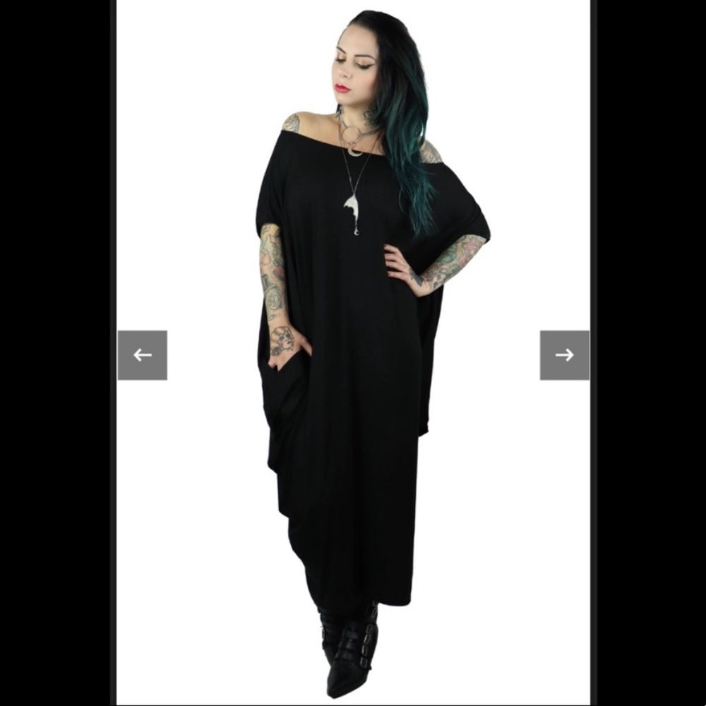 NWOT Foxblood Raven Maxi Dress - M/L